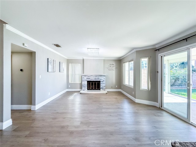 Detail Gallery Image 15 of 65 For 2714 Blue Fox, Ontario,  CA 91761 - 3 Beds | 2/1 Baths