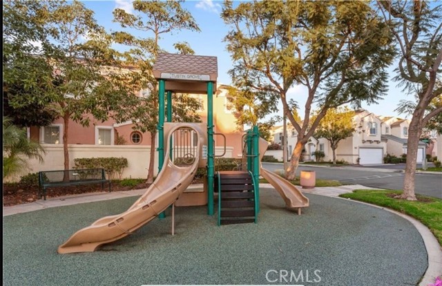 Detail Gallery Image 19 of 20 For 14871 Ponderosa St, Tustin,  CA 92780 - 3 Beds | 2/1 Baths