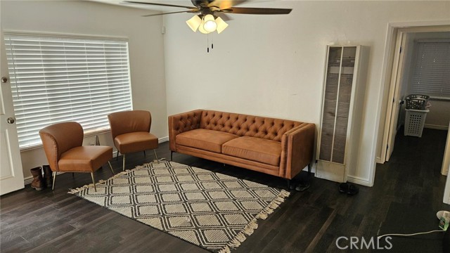 Detail Gallery Image 10 of 19 For 1588 W 20th St, San Bernardino,  CA 92411 - 2 Beds | 1 Baths