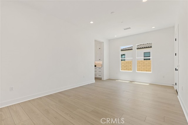 Detail Gallery Image 14 of 41 For 24175 N Camino Cascada, Valencia,  CA 91354 - 5 Beds | 5/1 Baths