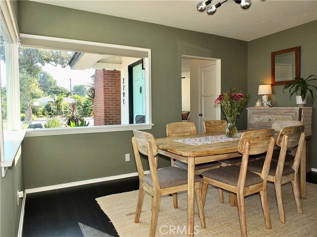 Detail Gallery Image 5 of 68 For 2791 Magnolia Ave, Long Beach,  CA 90806 - 3 Beds | 2 Baths