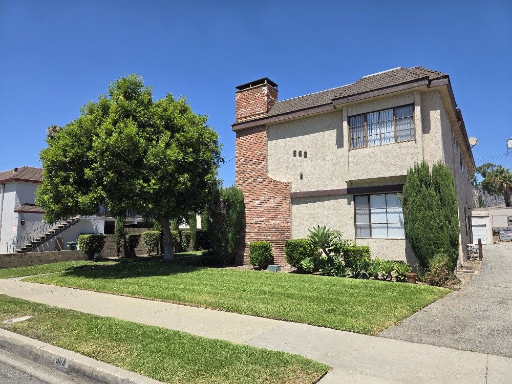 Detail Gallery Image 1 of 11 For 563 E Colorado Ave a,  Glendora,  CA 91740 - 2 Beds | 1/1 Baths