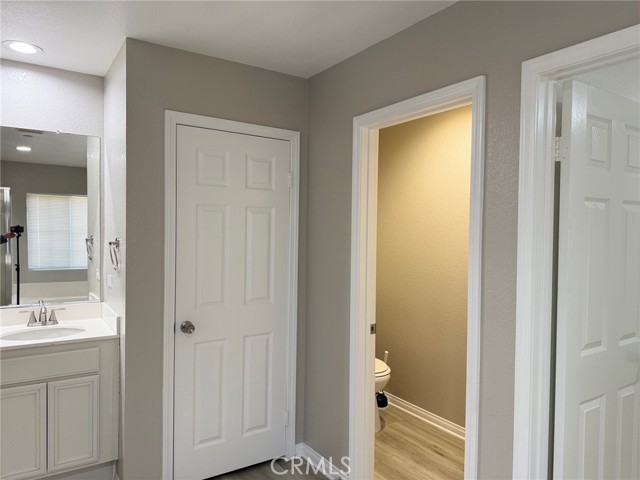 Detail Gallery Image 25 of 36 For 4547 Nicole Way, Riverside,  CA 92501 - 5 Beds | 3/1 Baths