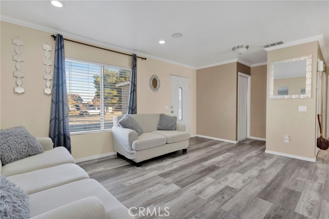 Detail Gallery Image 5 of 38 For 17850 Avery, Adelanto,  CA 92301 - 3 Beds | 1 Baths