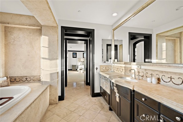 Detail Gallery Image 31 of 69 For 2 Galaxy Isle, Ladera Ranch,  CA 92694 - 5 Beds | 5/1 Baths