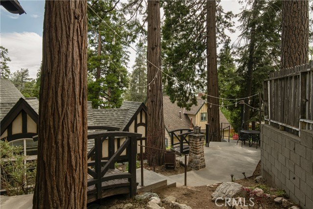 Detail Gallery Image 30 of 38 For 313 John Muir Rd, Lake Arrowhead,  CA 92352 - 3 Beds | 2/2 Baths