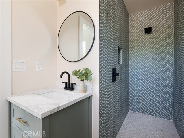22105 Ellinwood Drive, Torrance CA: https://media.crmls.org/medias/fe3ee17f-d9f4-4afe-b103-1bf98b85c05a.jpg