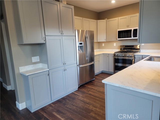 Detail Gallery Image 10 of 25 For 26332 Saint David St, Loma Linda,  CA 92354 - 4 Beds | 2/1 Baths