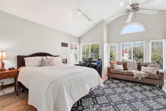 Image 30 of 45 For 17 Antibes  