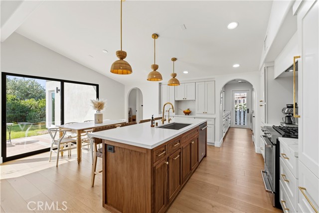 Detail Gallery Image 20 of 73 For 22510 Decoro Dr, Saugus,  CA 91350 - 4 Beds | 3 Baths