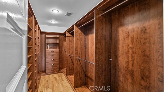 Detail Gallery Image 26 of 38 For 120 W 6th St, San Dimas,  CA 91773 - 5 Beds | 3/1 Baths