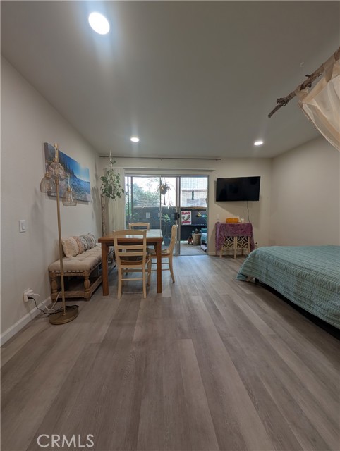 8019 Caminito De Pizza, San Diego CA: https://media.crmls.org/medias/fe41300f-31f6-4a51-a7df-076c755713fc.jpg