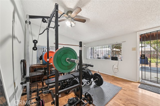 Detail Gallery Image 24 of 36 For 2251 E 63rd St, Long Beach,  CA 90805 - 3 Beds | 2 Baths