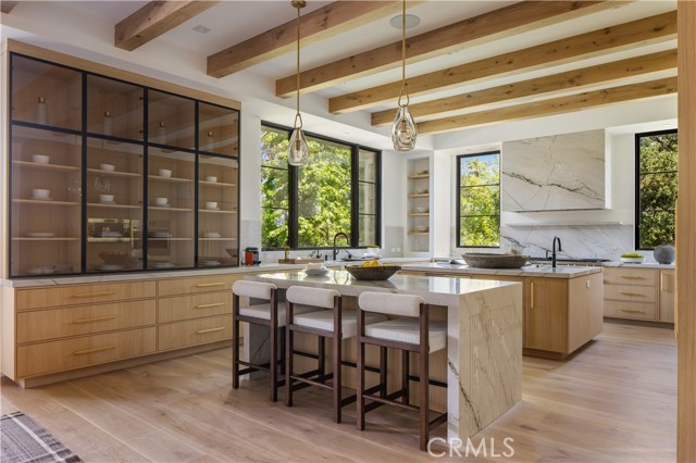 Detail Gallery Image 6 of 41 For 24341 Rolling View Rd, Hidden Hills,  CA 91302 - 7 Beds | 9/2 Baths