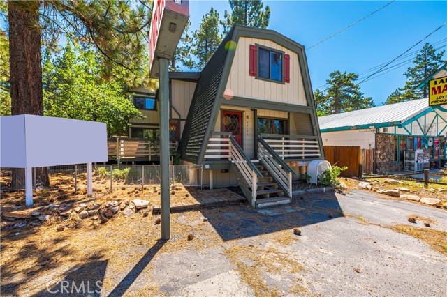 Detail Gallery Image 1 of 43 For 40143 Big Bear Bld, Big Bear Lake,  CA 92315 - 2 Beds | 1/2 Baths