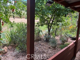 https://media.crmls.org/medias/fe42c90e-48f3-4f9d-984c-1c5872002cb2.jpg?preset=X-Large