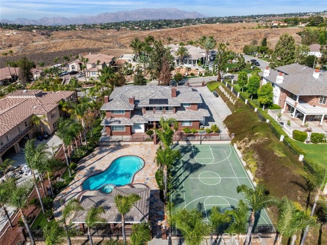 Detail Gallery Image 38 of 43 For 6975 Wyndham Hill Dr, Riverside,  CA 92506 - 4 Beds | 4/1 Baths