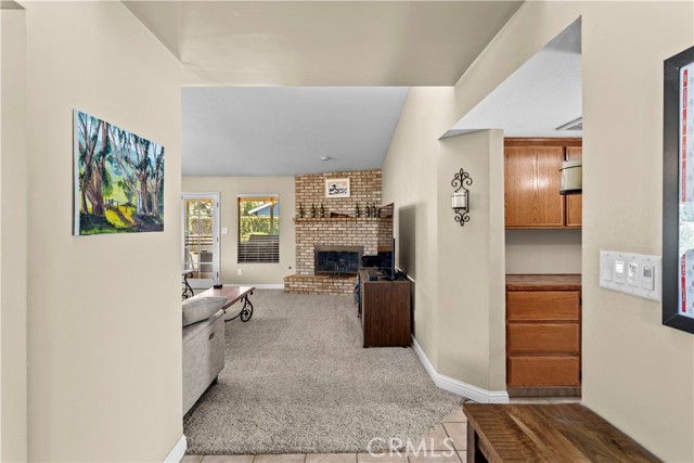 Detail Gallery Image 10 of 38 For 9800 Yarnell Ave, Bakersfield,  CA 93312 - 3 Beds | 2 Baths