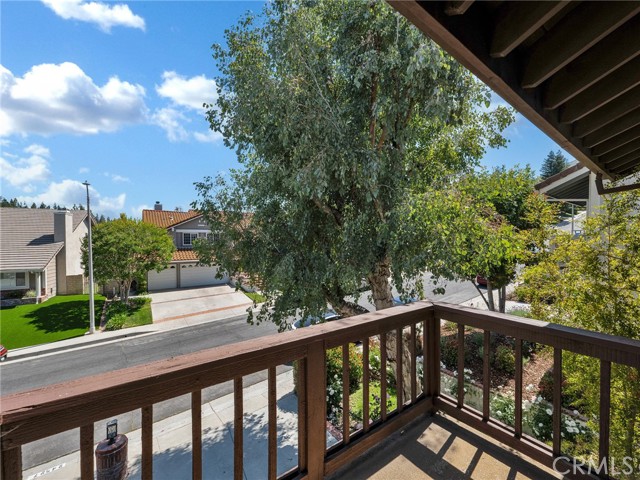 Detail Gallery Image 14 of 43 For 24527 Indian Hill Ln, West Hills,  CA 91307 - 5 Beds | 3 Baths