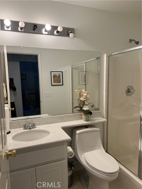 Detail Gallery Image 6 of 23 For 7739 Centro Vista, Highland,  CA 92346 - 4 Beds | 3 Baths