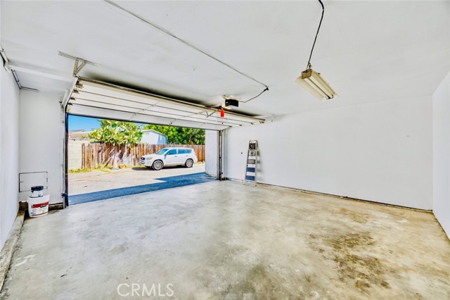 Detail Gallery Image 33 of 37 For 4045 Maxson Road #G,  El Monte,  CA 91732 - 3 Beds | 3 Baths