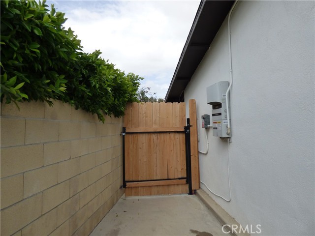Image 2 of 48 For 43769 Virginia Avenue