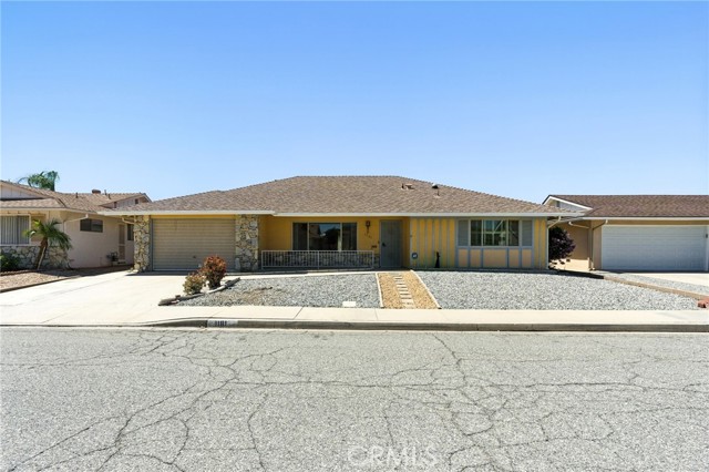 Detail Gallery Image 1 of 29 For 1181 Sandlewood Drive, Hemet,  CA 92543 - 2 Beds | 2 Baths