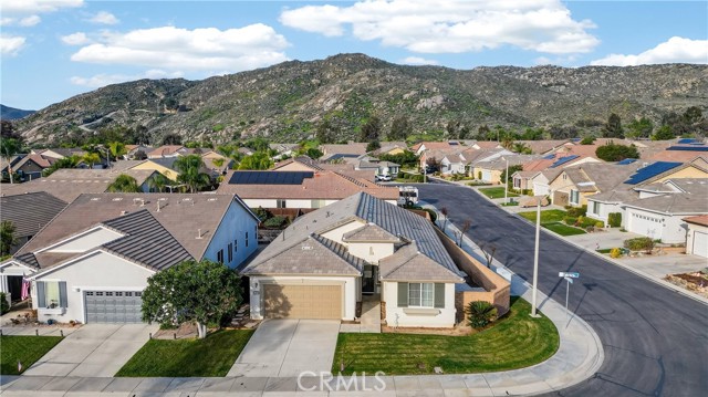 Detail Gallery Image 5 of 50 For 399 Cabrera, Hemet,  CA 92545 - 2 Beds | 2 Baths