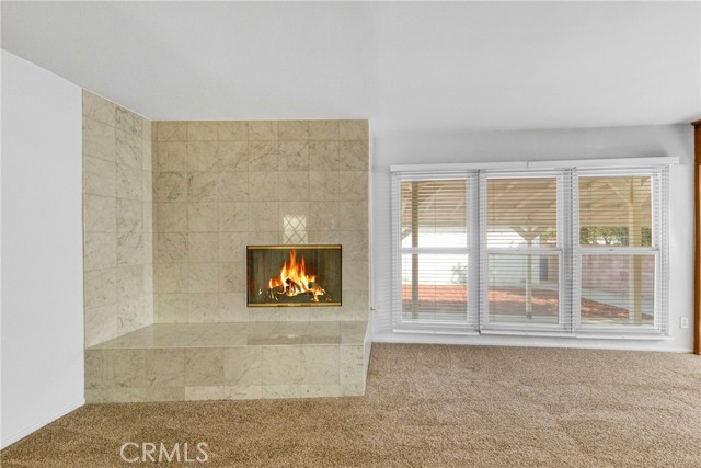 10352 Hayvenhurst Avenue photo 3