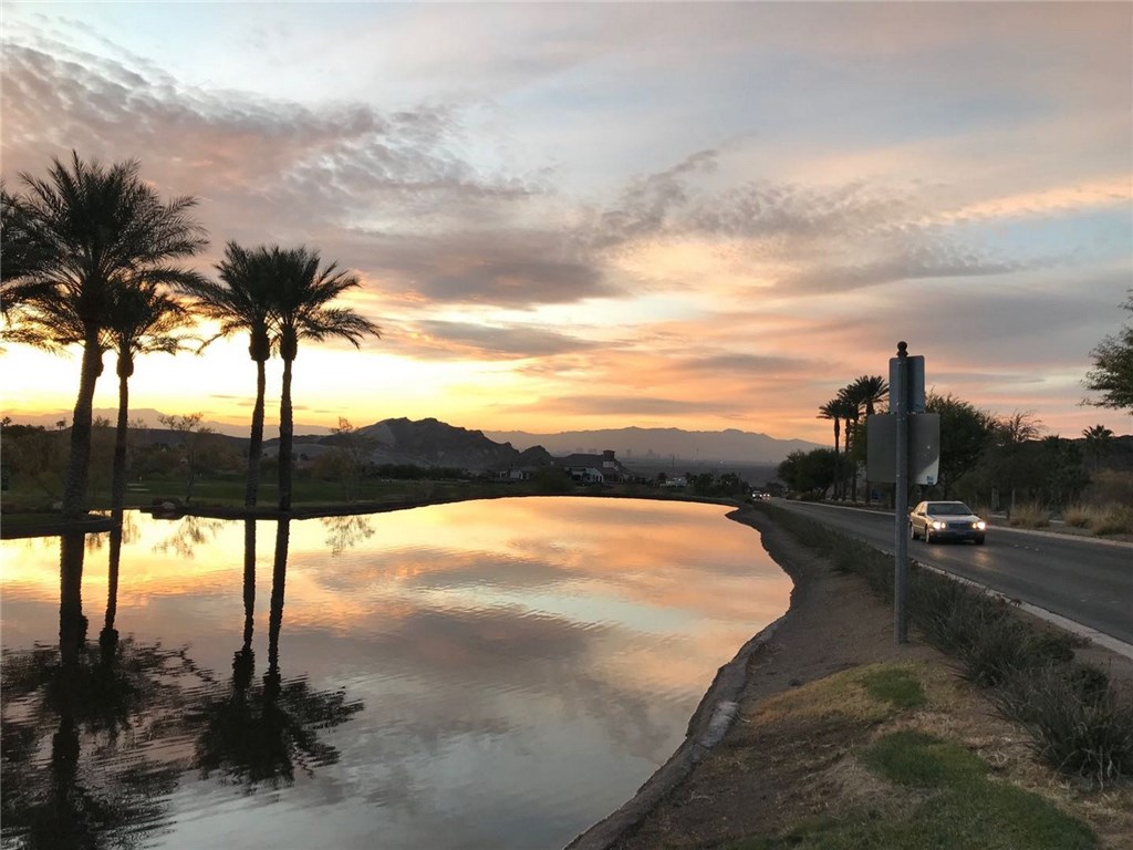 Detail Gallery Image 34 of 75 For 31 via Corvina(Lake Las Vegas, Henderson), –,  NV 89011 - 4 Beds | 3/1 Baths