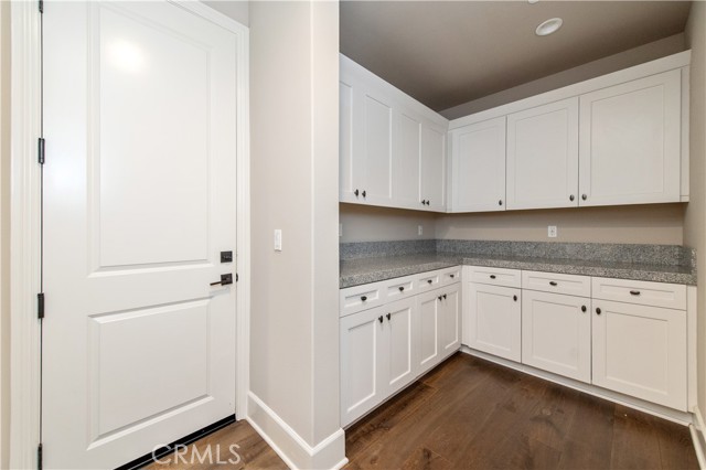 Detail Gallery Image 35 of 58 For 104 Quiet Place, Irvine,  CA 92602 - 4 Beds | 4/1 Baths