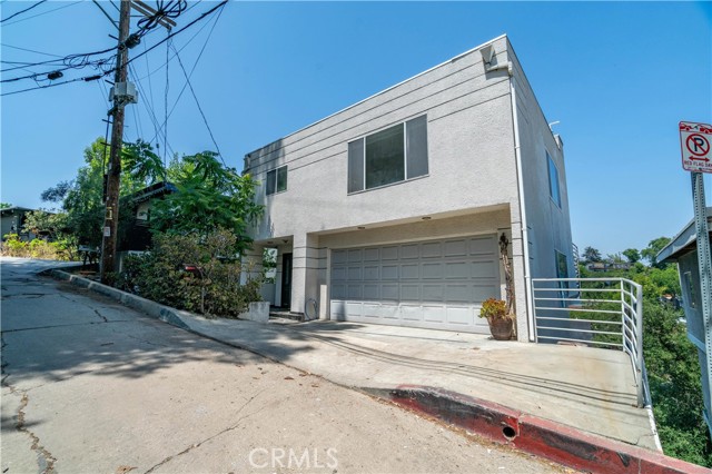 728 Quail Drive, Los Angeles CA: https://media.crmls.org/medias/fe4915d2-ba88-427e-877f-051593481994.jpg