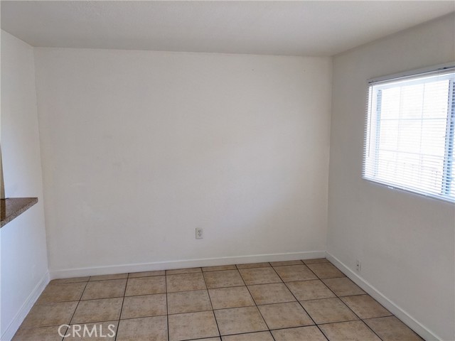 Detail Gallery Image 4 of 17 For 1708 Pine Ave #11,  Long Beach,  CA 90813 - 1 Beds | 1 Baths