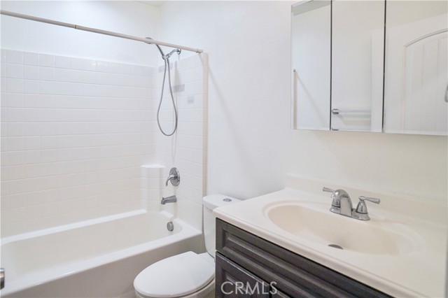 Detail Gallery Image 16 of 27 For 818 E Washington Ave, San Jacinto,  CA 92583 - 3 Beds | 2 Baths