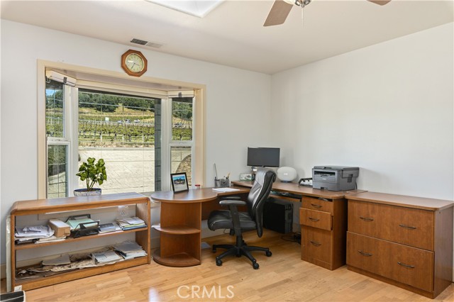 Detail Gallery Image 15 of 51 For 7875 Adobe Creek Rd, Kelseyville,  CA 95451 - 4 Beds | 4 Baths