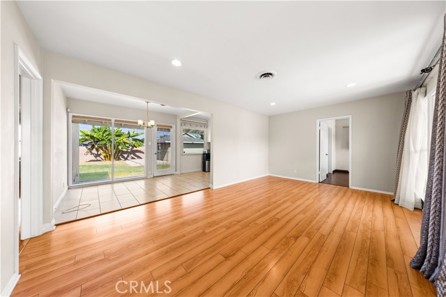 127 S Fernwood Street, West Covina CA: https://media.crmls.org/medias/fe4d37d6-7134-4530-84df-7fb04b45939b.jpg