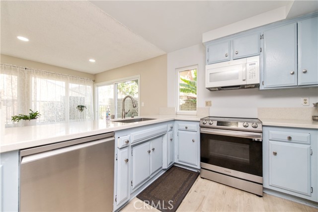12441 Interior Circle, Los Alamitos CA: https://media.crmls.org/medias/fe4e5938-9777-44eb-bea2-0f2a9cd17abc.jpg