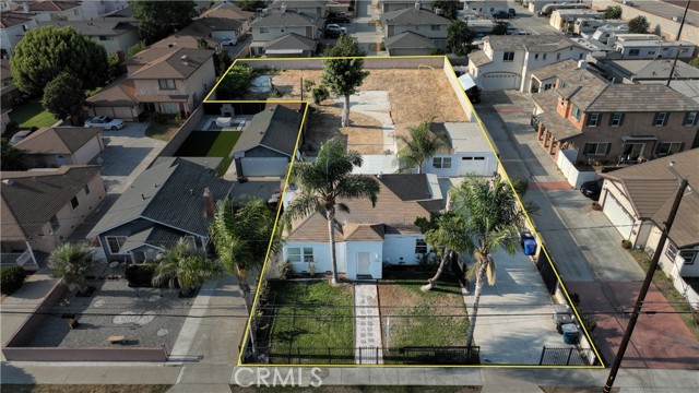9725 Rose Street, Bellflower CA: https://media.crmls.org/medias/fe506be6-392d-427c-a676-0290b81cd5f2.jpg