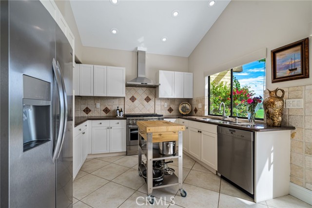 Detail Gallery Image 14 of 44 For 207 Bouquet Canyon Dr, Palm Desert,  CA 92211 - 2 Beds | 3/1 Baths