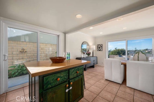 Detail Gallery Image 17 of 49 For 239 via Socorro, San Clemente,  CA 92672 - 4 Beds | 2/1 Baths