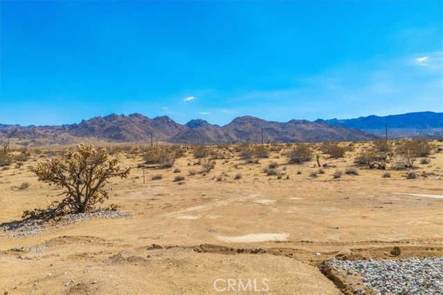 Detail Gallery Image 35 of 64 For 62455 Crestview Dr, Joshua Tree,  CA 92252 - 2 Beds | 2 Baths