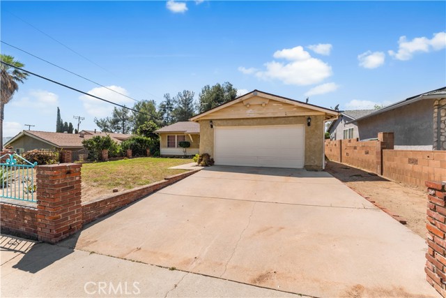 Detail Gallery Image 3 of 41 For 13525 Simshaw, Sylmar,  CA 91342 - 3 Beds | 2 Baths