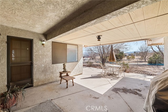 Detail Gallery Image 27 of 61 For 9925 Balsam, Hesperia,  CA 92345 - 3 Beds | 3 Baths