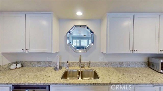 Detail Gallery Image 8 of 21 For 13721 Alderwood Lane #28 E M3,  Seal Beach,  CA 90740 - 1 Beds | 1 Baths
