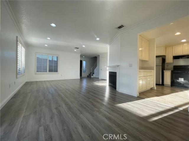 Detail Gallery Image 6 of 35 For 1830 N Vineyard Ave a,  Ontario,  CA 91764 - 3 Beds | 2/1 Baths