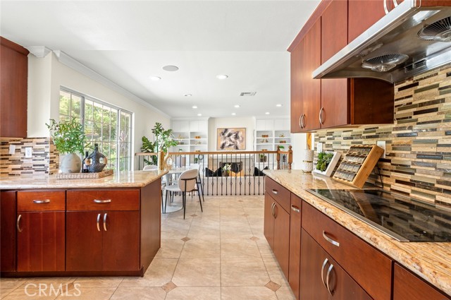 21557 Ambushers Street, Diamond Bar CA: https://media.crmls.org/medias/fe54c284-70ad-4568-9441-1778d9316b41.jpg