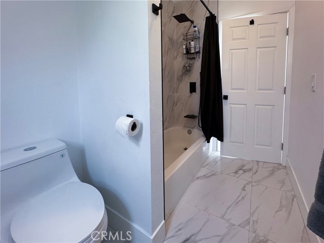 515 S Coronado Street, Los Angeles CA: https://media.crmls.org/medias/fe566a37-90d1-41cb-9218-61a84b83ca8f.jpg