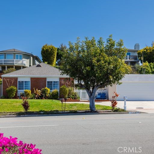 2968 Alta Laguna Boulevard