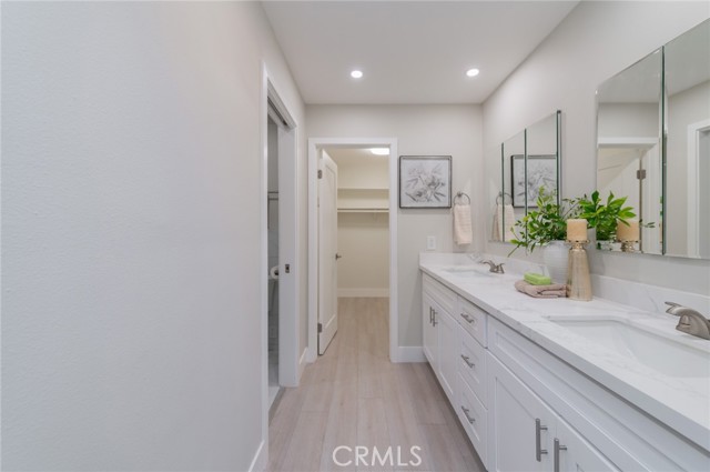 Detail Gallery Image 25 of 30 For 14 Gumwood, Irvine,  CA 92612 - 2 Beds | 2 Baths