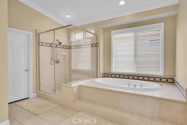 2125 Ridgeview Terrace Drive, Long Beach CA: https://media.crmls.org/medias/fe581524-2518-4255-97fc-18879044cbd3.jpg